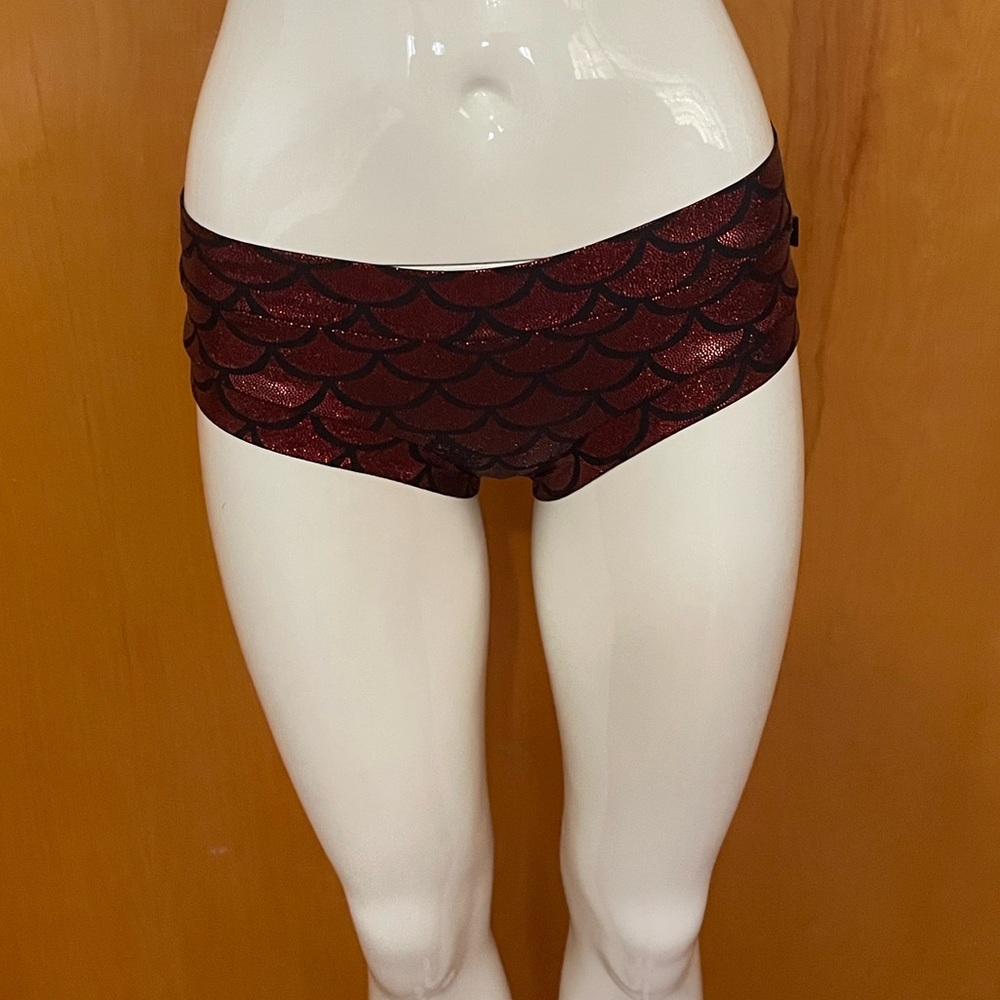 Cleo The Hurricane Pole Mermaid Shorts Size Small Dance Fitness